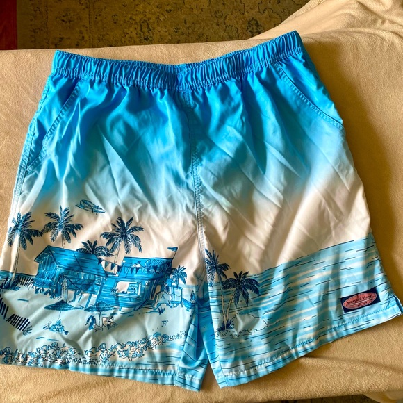 Vineyard Vines Beach Bar Scene Chappy Trunks sz. Large - Picture 1 of 5
